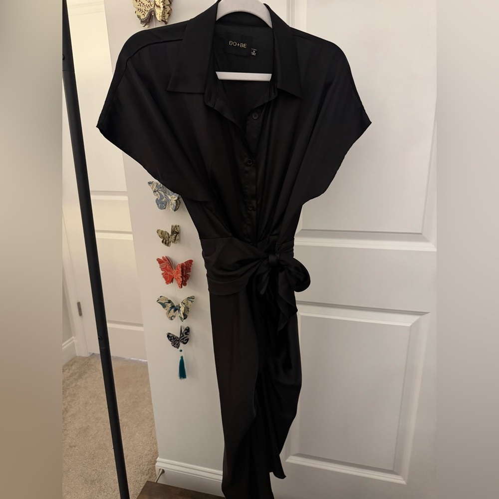 BLACK SATIN GATHERED TIE DRESS